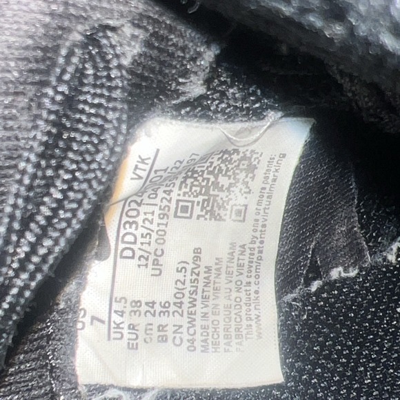 New Women's Nike React Infinity Run FK 3 in Black/White Size US 7 NWT DD3024001 - Picture 14 of 14